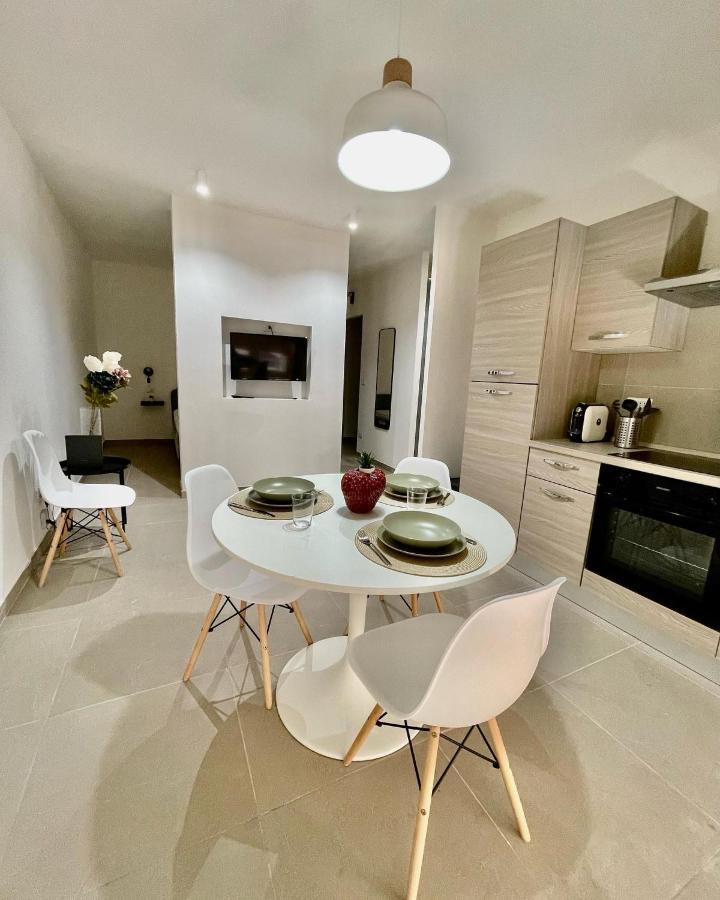 Portobello Apartment Сиракуза Екстериор снимка